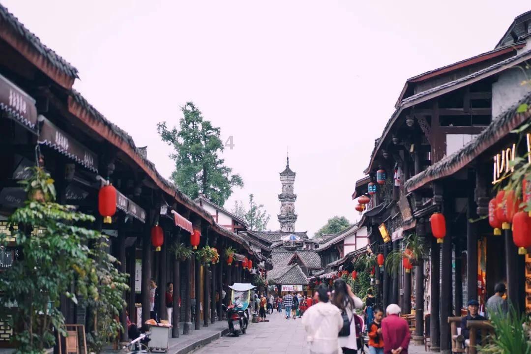 如何评价白敬亭主演的古装剧《卿卿日常》？